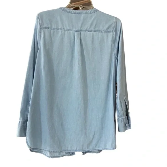 J Jill Denim Button Down Size Medium Petite - Picture 2 of 8